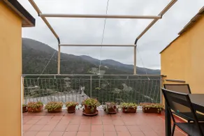 GuestHost - Volastra Cozy APT with Terrace & Seaview - Image 3