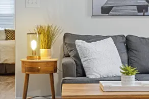 *WOW* Executive apartment - bright & cozy! - Image 4