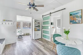 Lake Cottage Getaway - Image 4