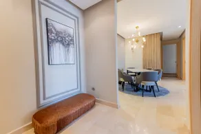 Bright and stylish 2BR apartment with View - Image 2
