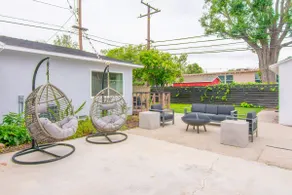 Colorful & Chic 5 BR Home w/Game Room+Fire Pit+BBQ - Image 3