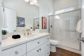 Next to Park | Soaring Ceilings | Remodeled 2 BR - Image 4