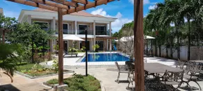 Stylish Villa~Hilltop~Beach5mins~Pool~WI/FI~A/C - Image 2