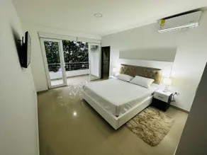 Apt. 202 with double parking and Full Aire - Image 3