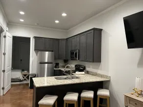 Condo in downtown Lafayette 105 - Image 5