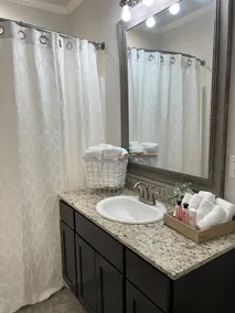 Condo in downtown Lafayette 105 - Image 3