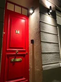 The Red Door - Image 4