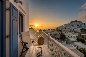 Luxury Apartment in the Heart of Astypalaia - Image 3