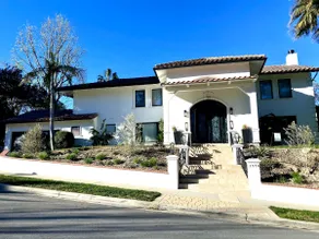 Thousand Oaks Villa - Image 2