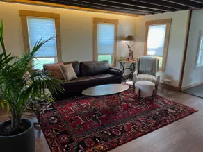 Farmhouse in Watkins Glen - Image 3