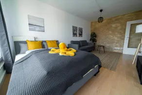 FullHouse - Chemnitz - HS46 - 3 Bedrooms - SmartTV - Image 3