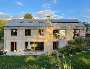 A house in the fields - Image 2