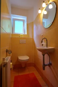 Small and fine single room - Image 5
