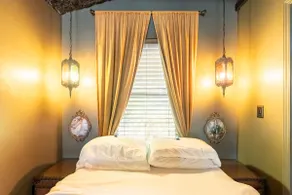 The Moody Loft (Murray Hill) - Image 2