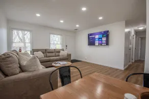 Ranch Home - Image 3