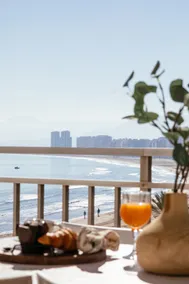 Great apt with incredible sea views - Image 4