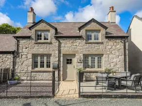 Llinos Cottage - Image 2