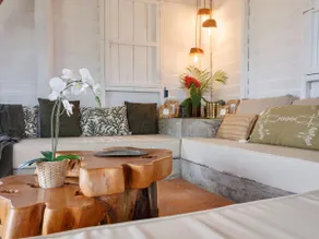 Unlike anything else: My Cabin - Image 4