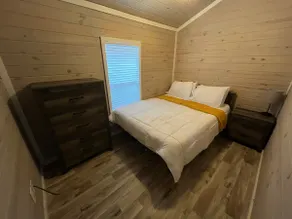 Luxury Cabin #8 - Image 3