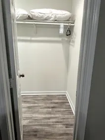 Spacious 3 BDRM for 9 - SA & NB - Image 3