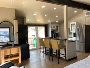 Modern Ranch Studio Near Kennedy Space Center - Image 3