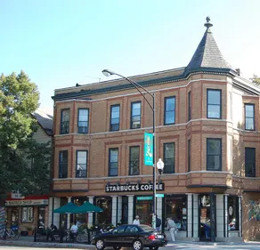 The Roscoe Village Guesthouse - Image 4