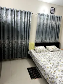 5A - Spacious 2 Bedroom Apartment - Image 3