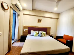 NEO1 Independent 1BHK Apartment South Delhi GK-1 - Image 5