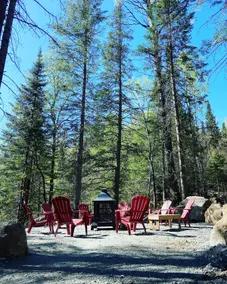 Laurentian Retreat | 5 BR | Hot Tub & Private Forest - Image 2