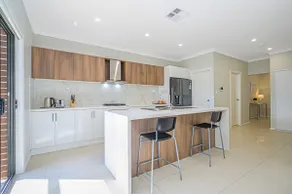 Rousehill Sweet Spacious 4BR Quiet House - Image 4