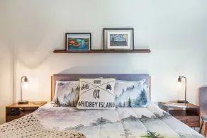 Waterfront Views, Bird Watching, Walk to Beach - Image 4
