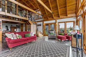 Stunning Cedar Cabin, Hot Tub, Amazing Views! - Image 4