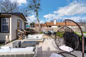 3BR Light-filled, pet-friendly central Austin home - Image 5