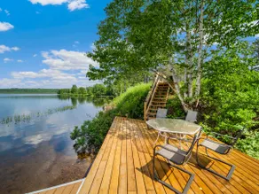 Forest Lake Getaway - Image 4