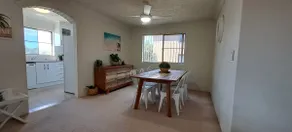 Coastal 2 bedroom Apartment - Image 4