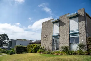 Walpole beach house - Image 3