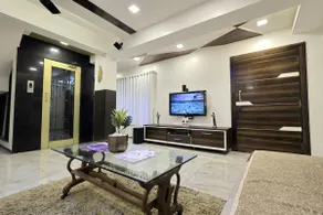 Posh Villa - 4 Bedroom w chef/WIFI upto 13 people - Image 5