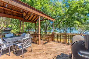 Lake house - Image 5