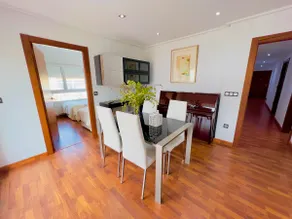 Modern apartment in Onil - Image 5