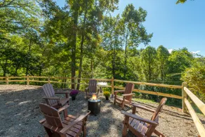 Christmas with Mtn Views, Fire Pit+Fireplace~WiFi! - Image 5