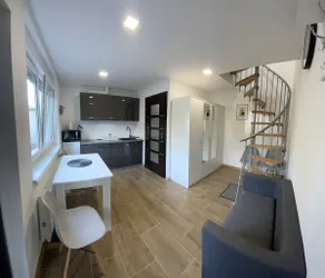 2-Story apartment in Piaseczna - Image 4