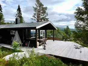 Newly renovated mountain cabin with stunning views - Image 5