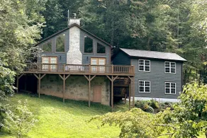 Peaceful Side Stonegate Cabin - Image 5