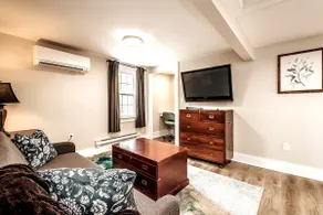 The Nook - Suite 2 - Image 3