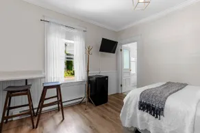 Studio 2 ~ Private BDRM, Minimalistic Feel - Image 2