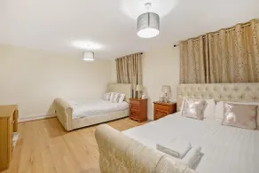 The Smeaton Apartment, Central City Centre - Image 3