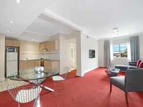 1 Bedroom Grand Deluxe (No Balcony) - Image 3