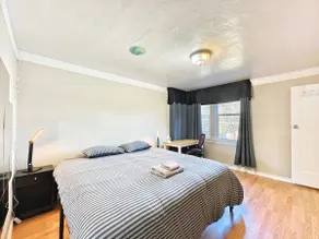 105-cozy 1b1b next to Mission St - Image 4
