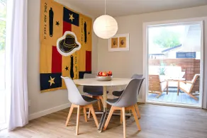 50's Design ranch with Office+Movie Barn & firepit - Image 5