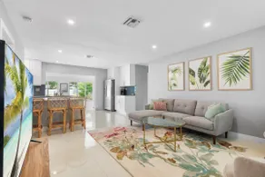 Coastal Home w/ New Heated Saltwater private pool - Image 3